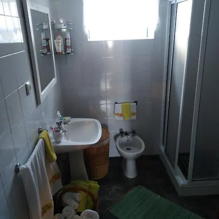 Adega Ilheu Holiday home *